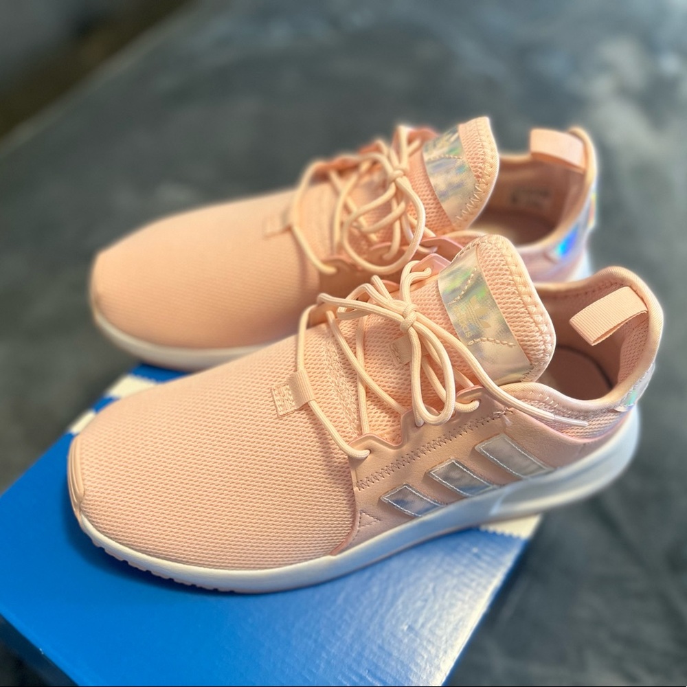 Adidas - Picture 4 of 4